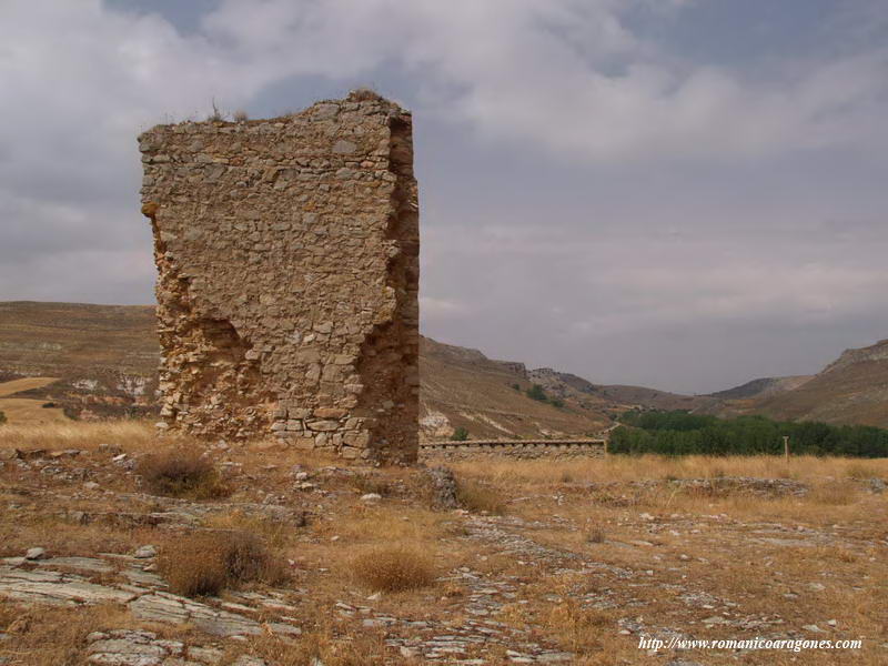 TORREÓN ROMÁNICO EN LA PROXIMIDAD DE SANTA MARÍA